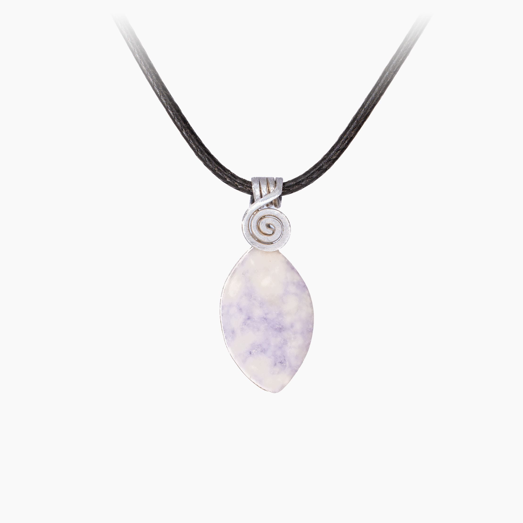 שרשרת ג׳ייד - חאקו