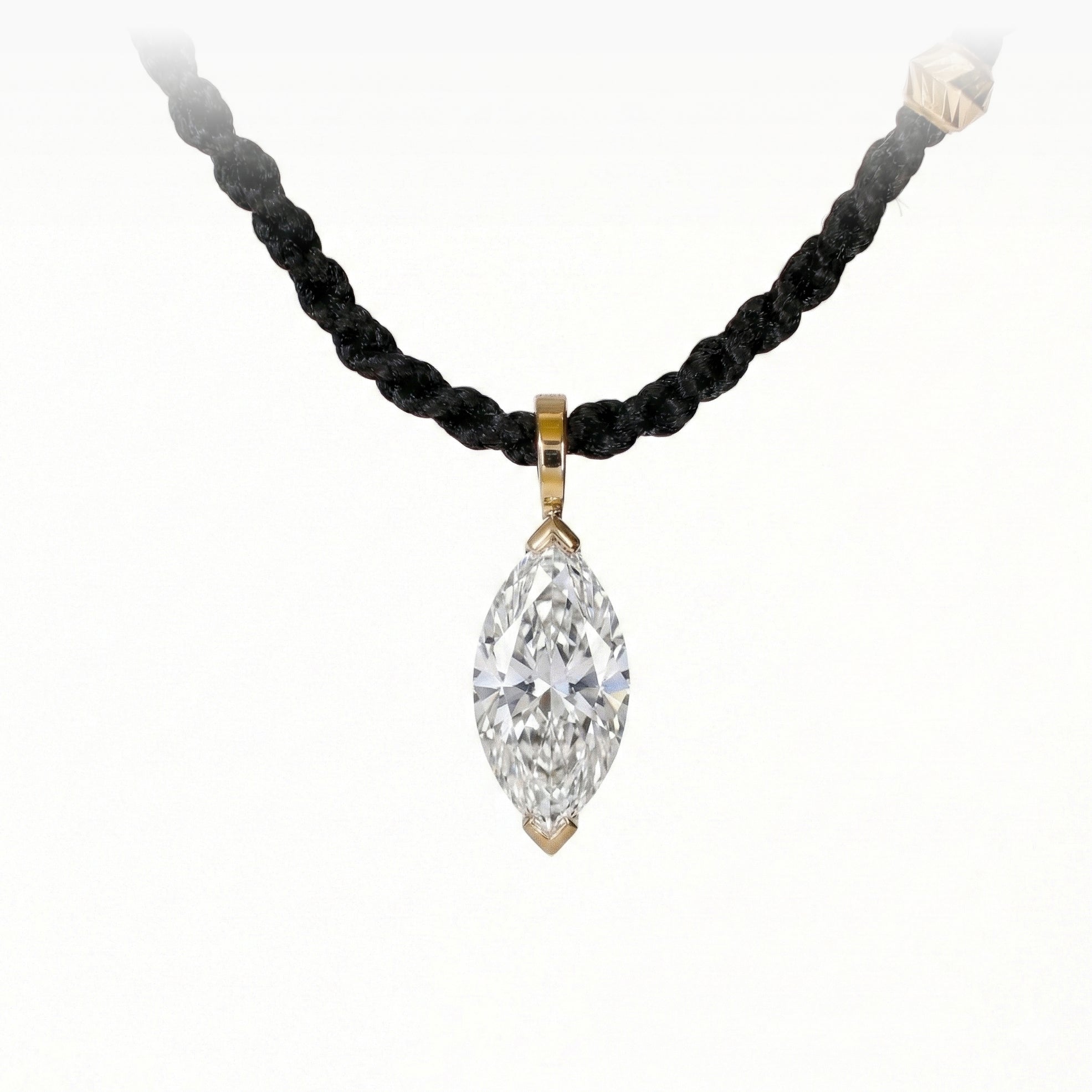 שרשרת יהלום על חבל ברזילאי - קוסטה