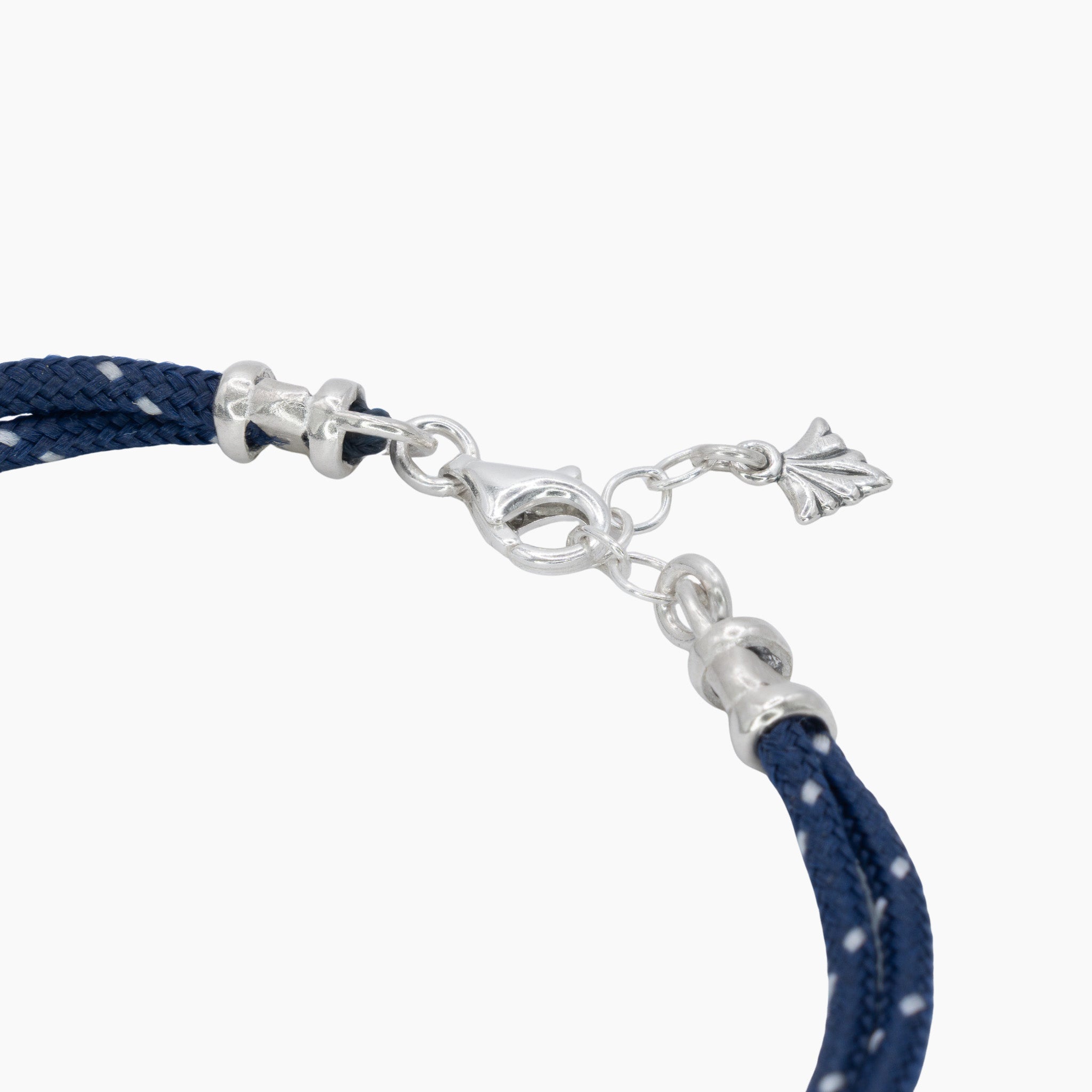 צמיד פוארטו אסקונדידו