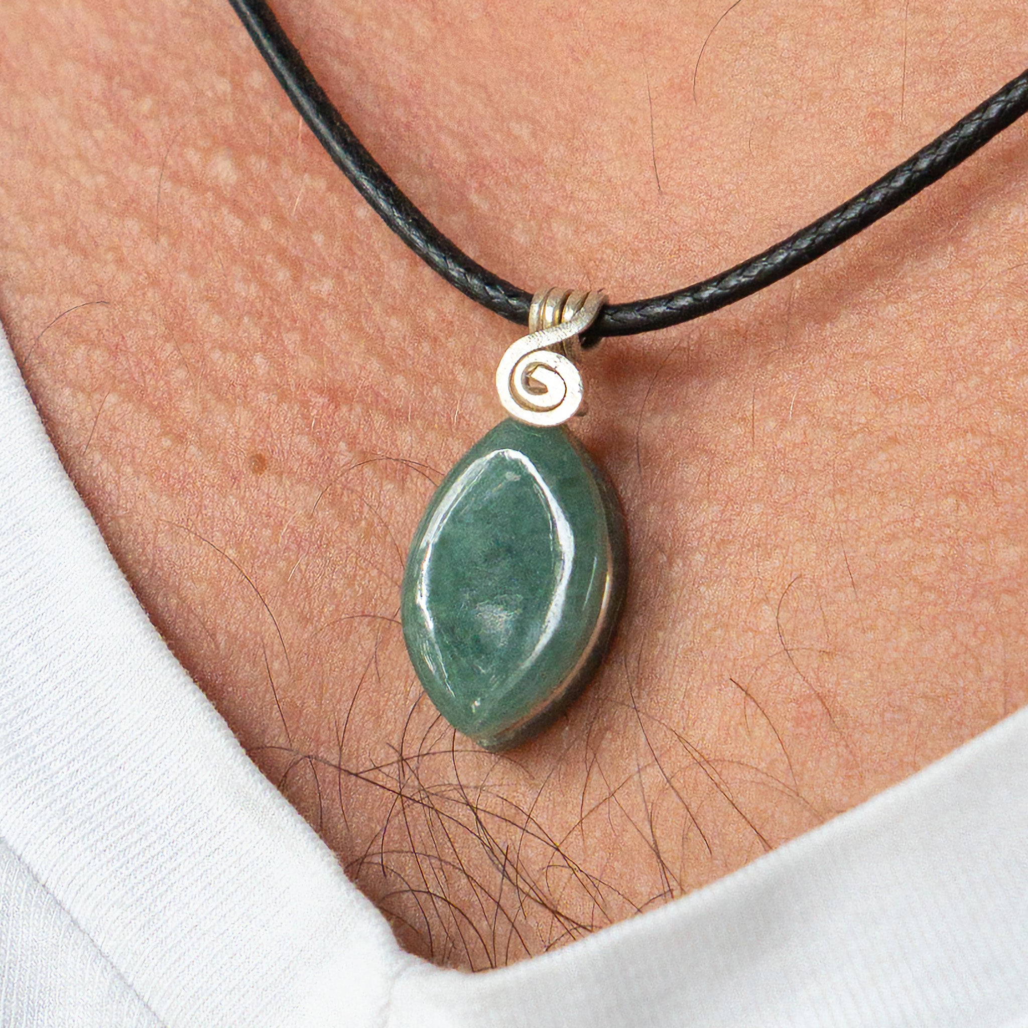 Jade Necklace - Tamarindo