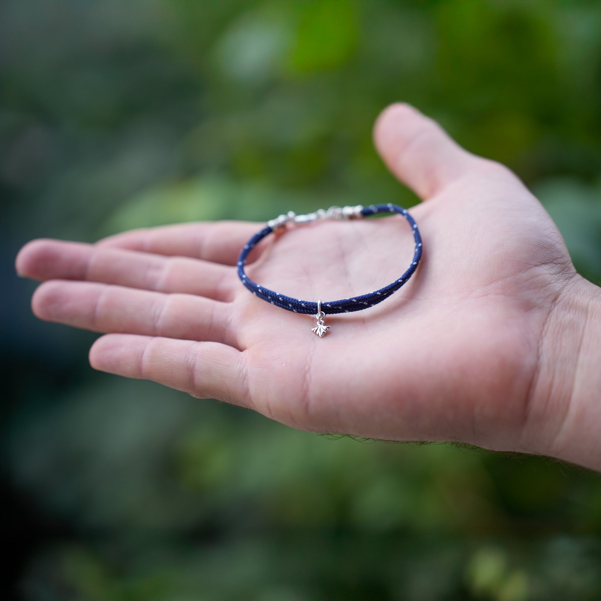 צמיד פוארטו אסקונדידו