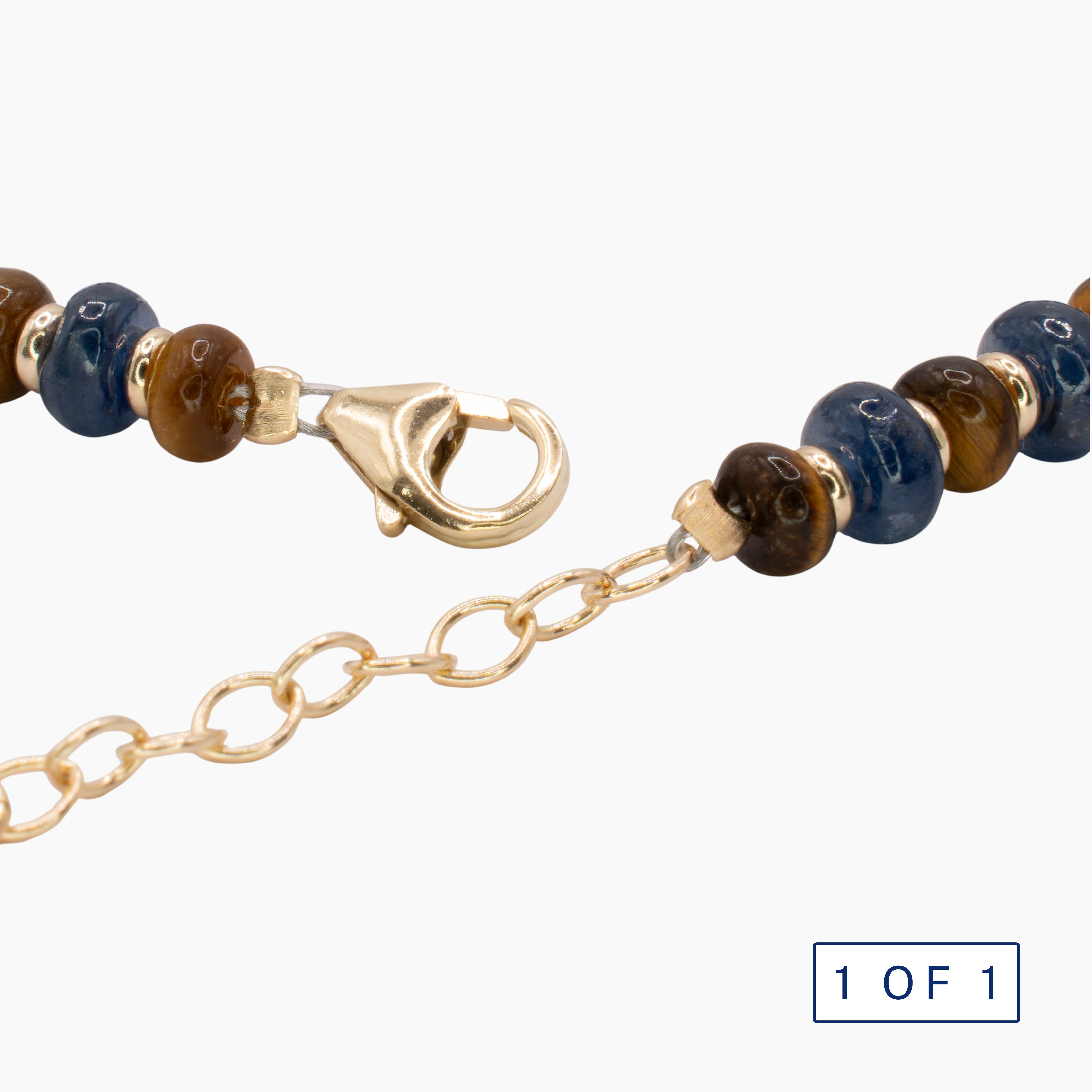 צמיד ספיר טייגר איי וחרוזי זהב - קוייבה