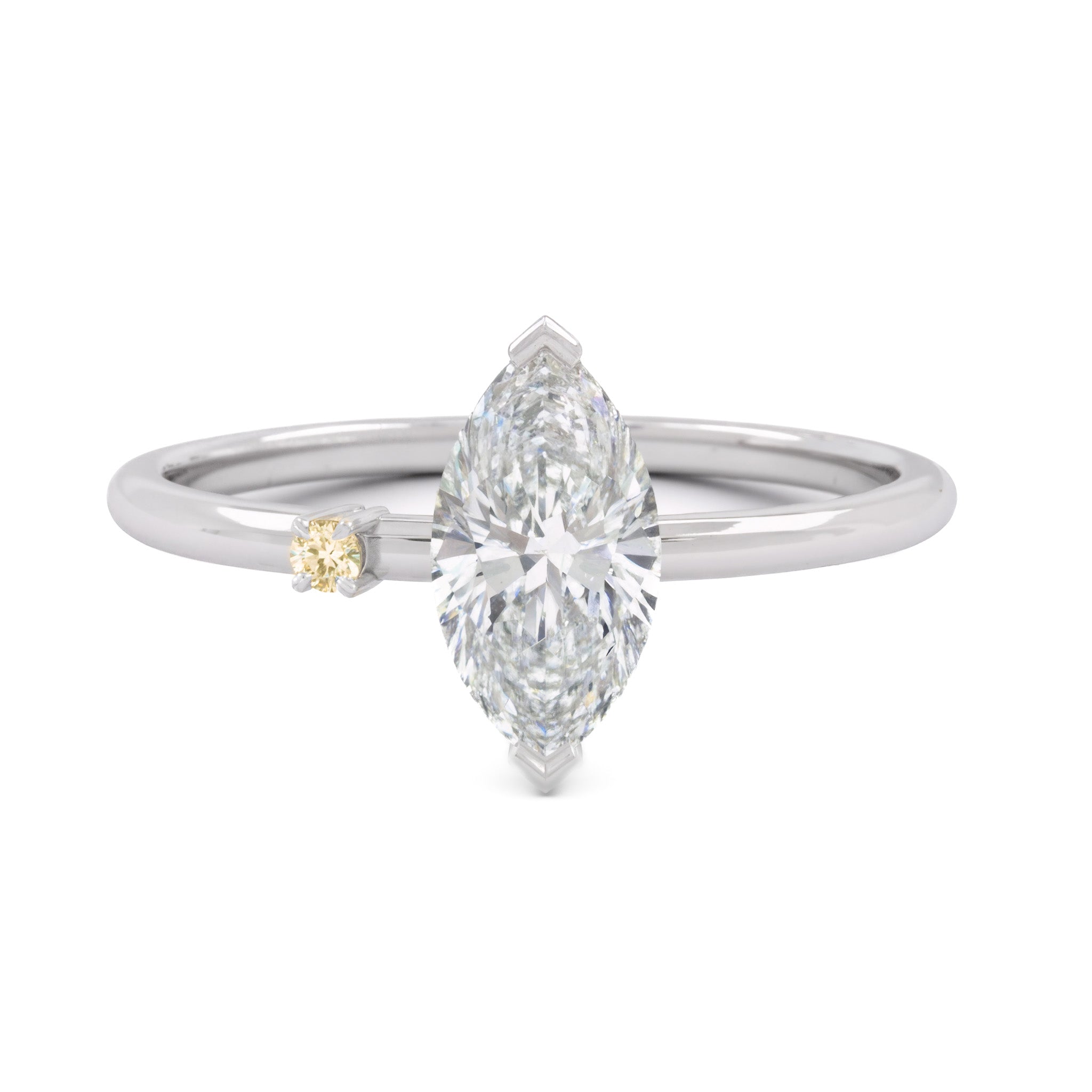 טבעת יהלום מרקיזה